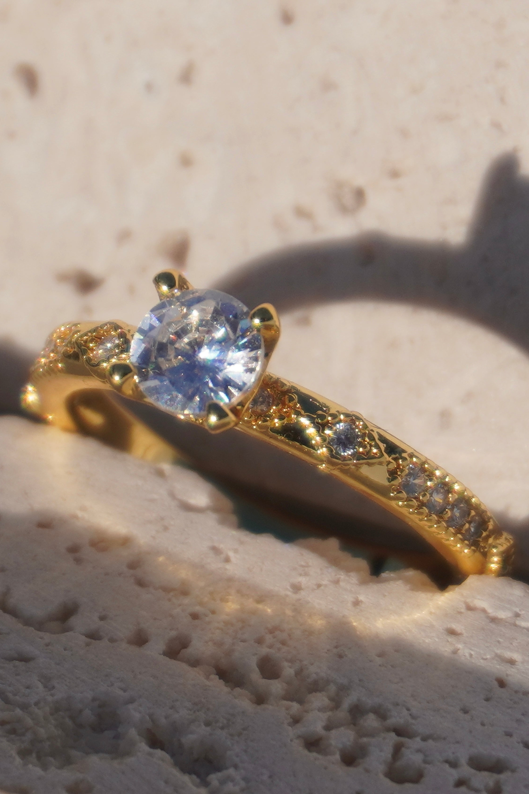 Charmy Ring