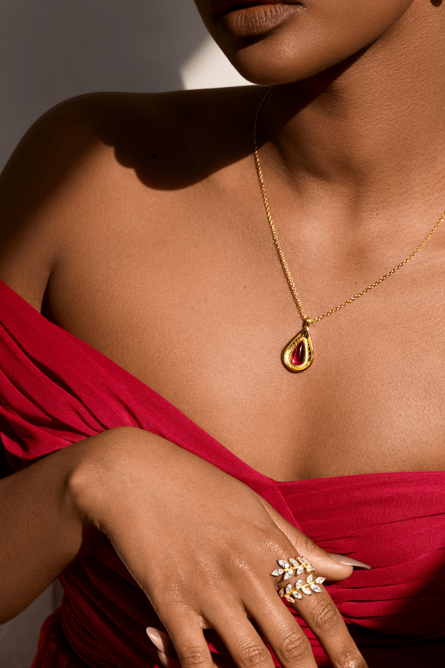Collier Rouge